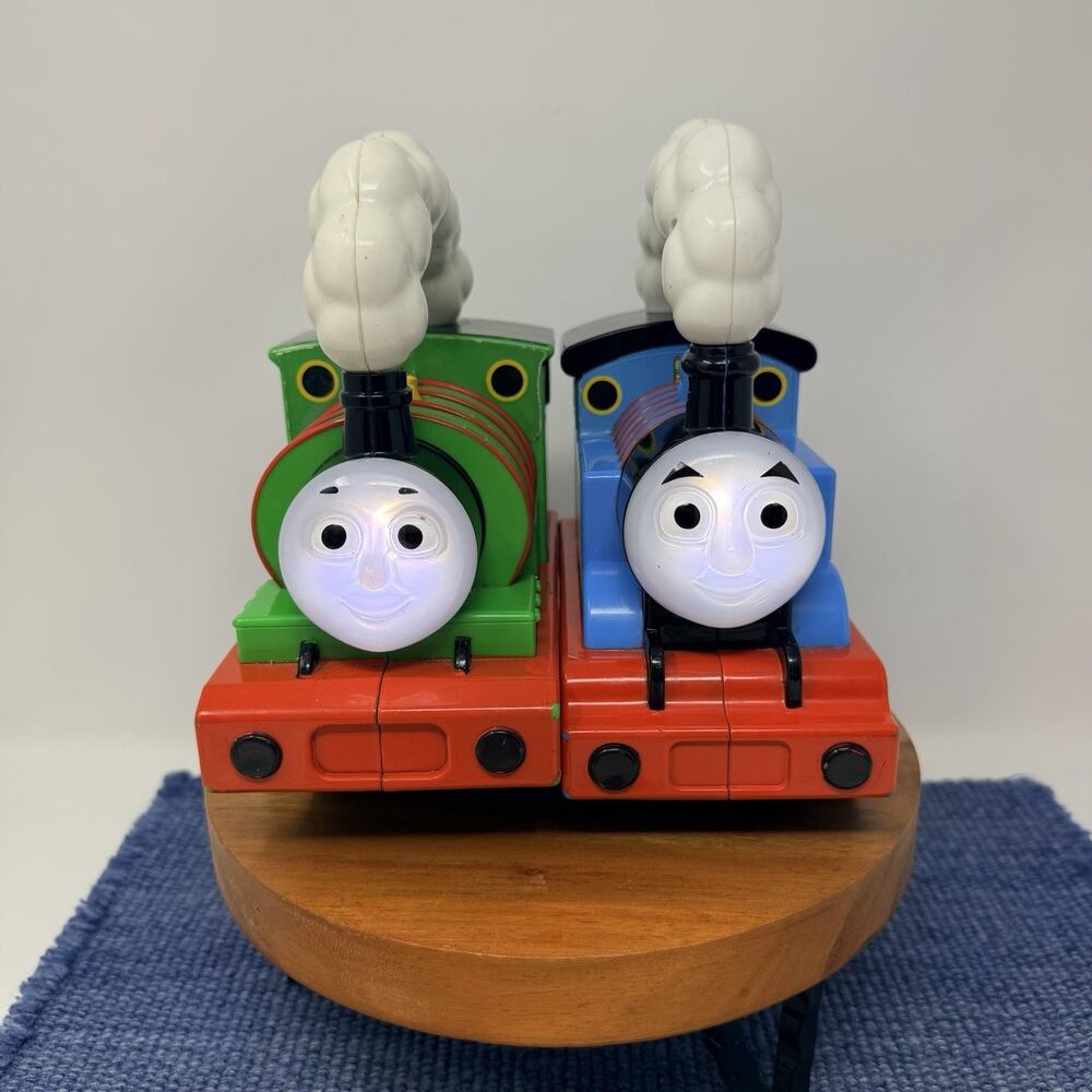 VTG 2 2012 Gullane Limited Thomas The Train Talking Light Up Steam Engine Works